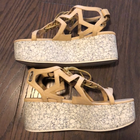 Stella McCartney star cut out platform sandal - Picture 6 of 13